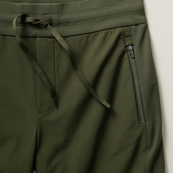 Athleta Headland Hybrid Treck Mid Rise Jogger Sz 4P - Picture 2 of 9